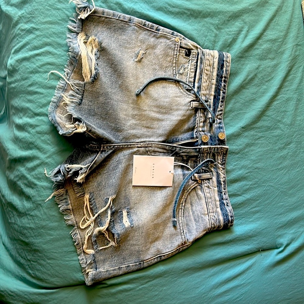 KanCan Light Blue Denim Jean shorts!